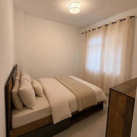 Spacious 4-bedroom Townhouse In Life Dyuni